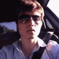 tenor.gif