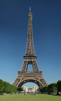 Tour Eiffel Wikimedia Commons cropped