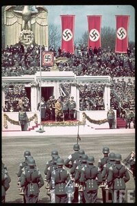 2f580fae4272ccac0e5d2333bec2a839--nazi-party-shoe-shop.jpg