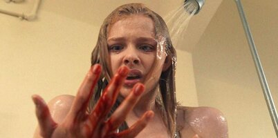 tampon-horror-stories-carrie-1553629812.jpg