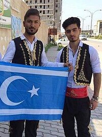 Iraqi_Turkmen_folk_dancers.jpg
