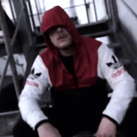 Bonez isst avi klein