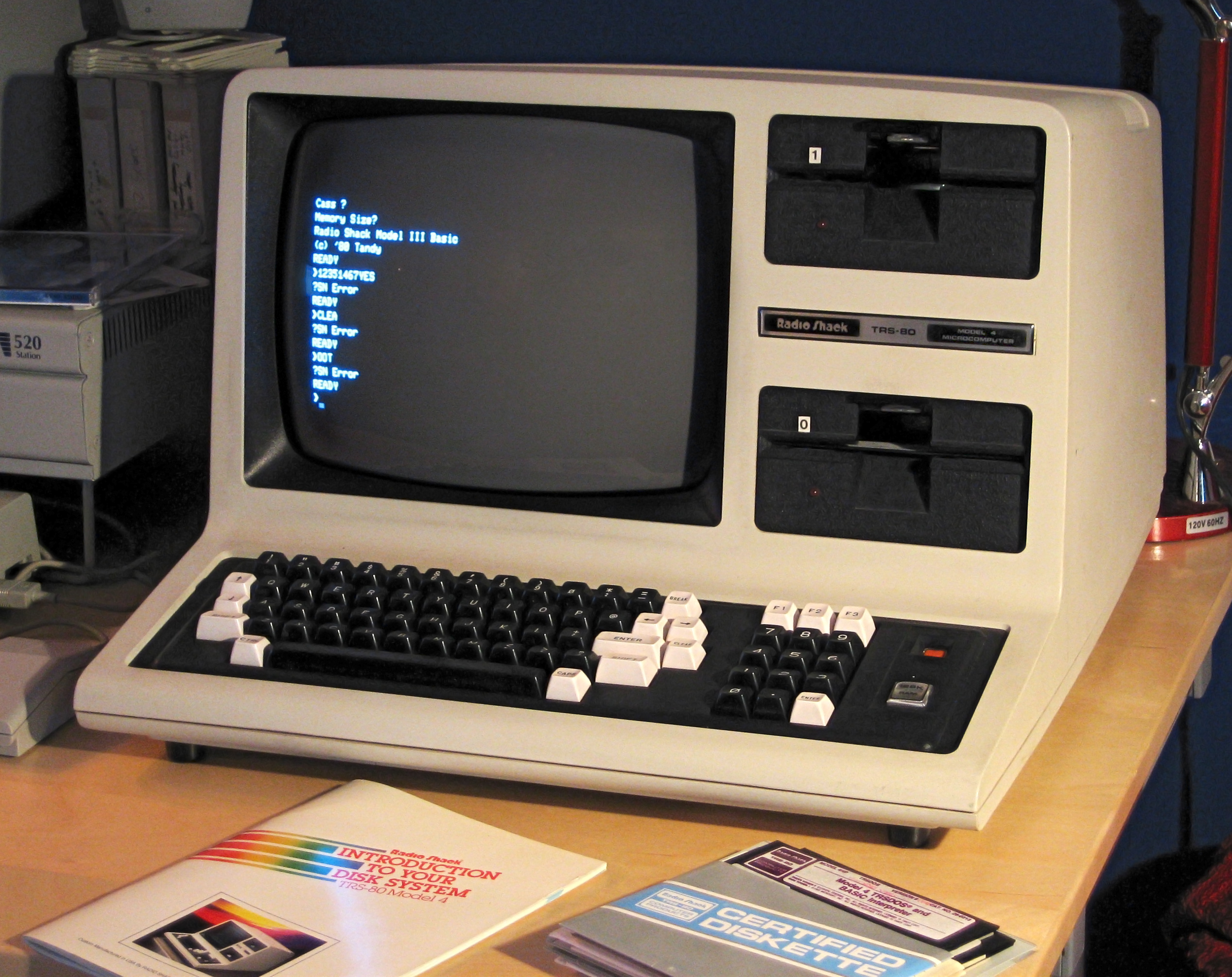 TRS-80_Model_4_%28modified%29.jpg