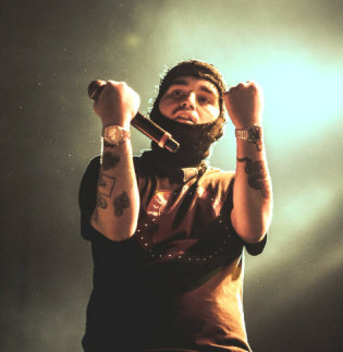yeat-M.jpg