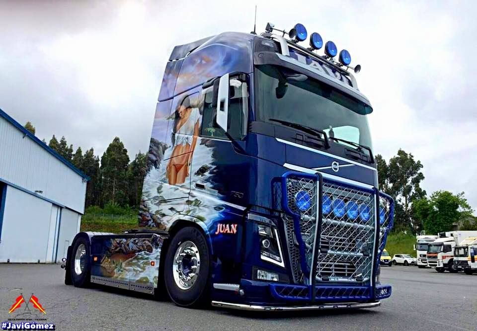 Front View Of Volvo FH16 Timber Truck On Country Road, 47% OFF