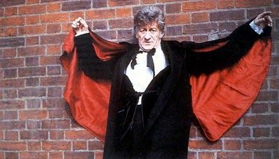 3rd Doctor and the Inverness Cape | Doctor costume, Doctor who, Doctor