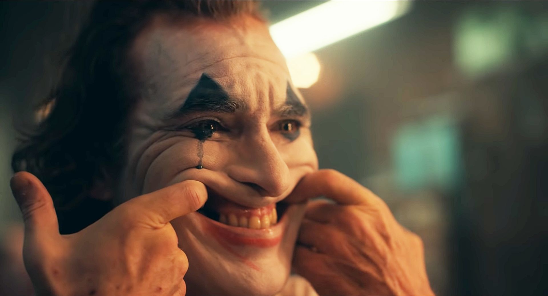 joker-movie-trailer-gq-1.jpg