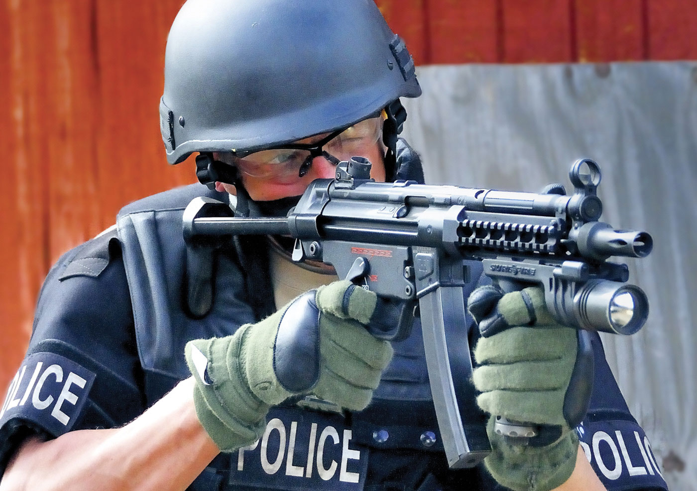 5-MP5-CALIF-SWAT1.jpg