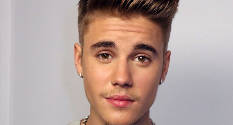 Justin-Bieber-plastic-surgery-featured-800x429.jpg