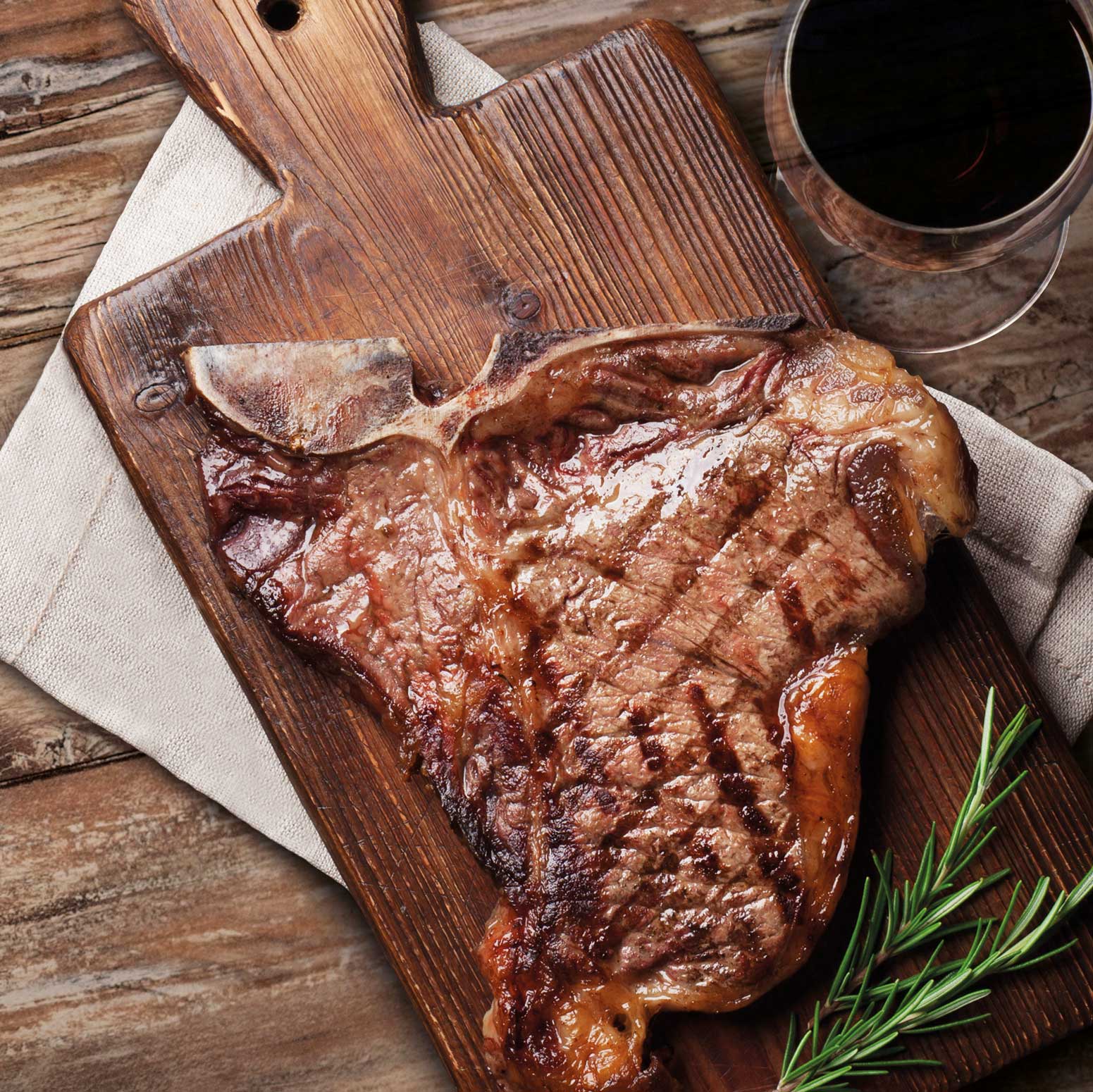06_19-T-Bone-Steak-colourbox.jpg