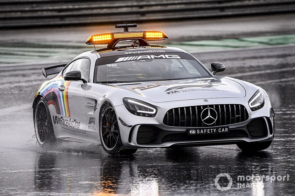 the-safety-car-1.jpg