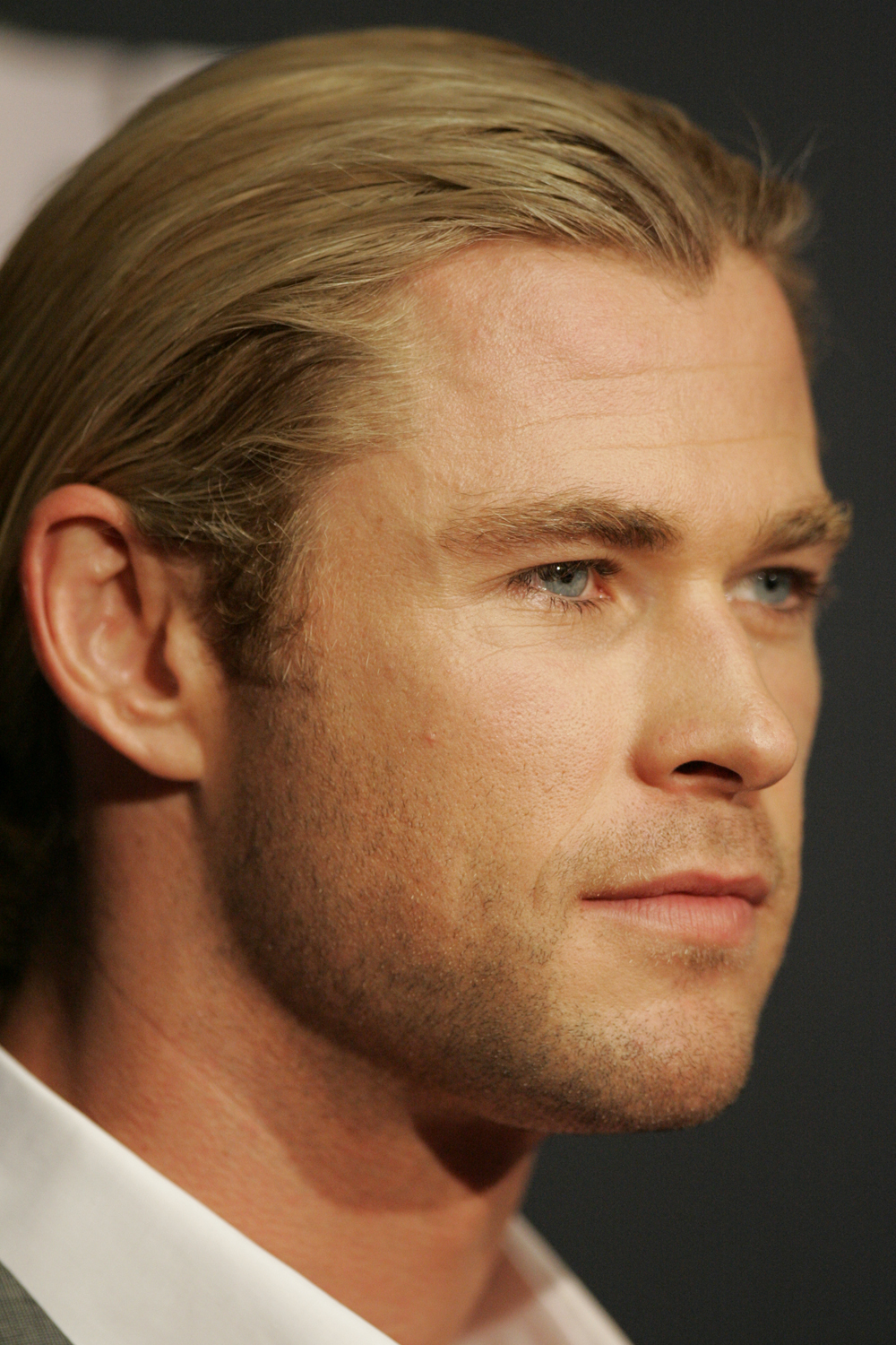 Chris_Hemsworth_%288492541282%29.jpg