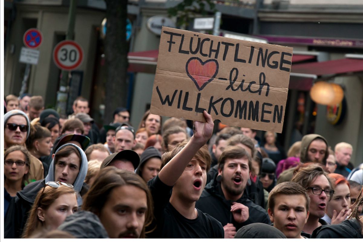refugees_welcome_berlin.jpeg