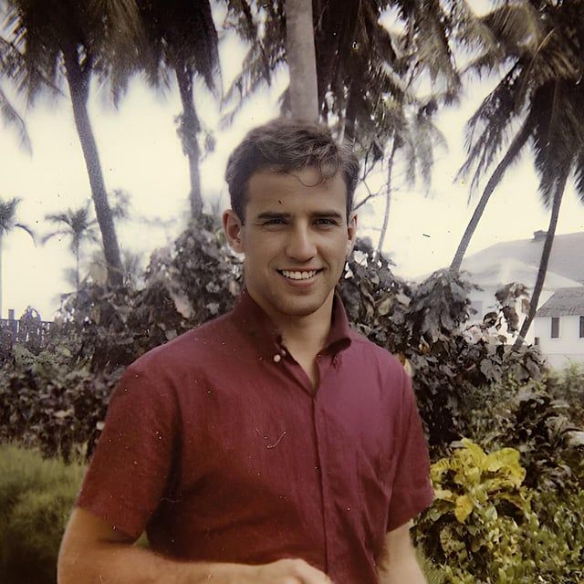 r/democrats - Picture of Joe Biden from the 1960s [fully restored by me]