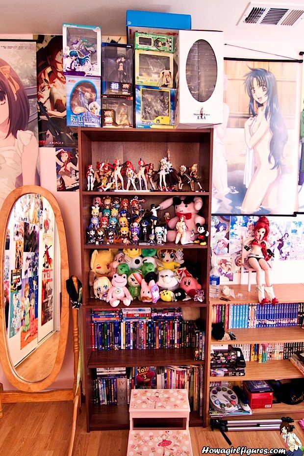 1ca0063ba30f7e47e39e29f5e1526055--otaku-room-kawaii-room.jpg