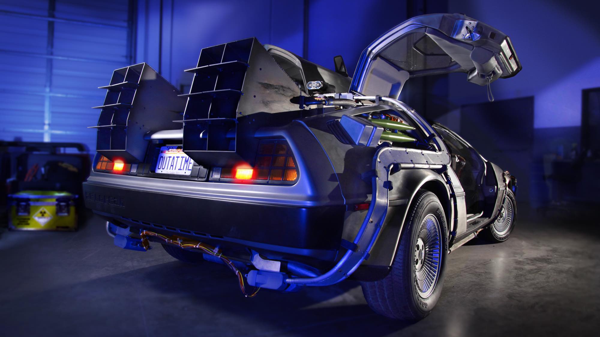 delorean-promo-petersen.jpg