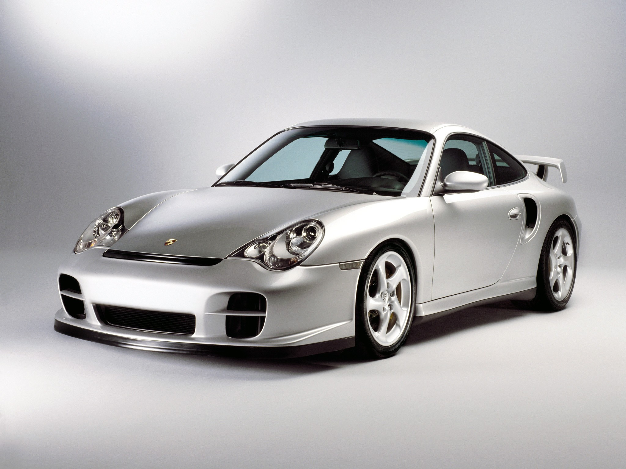 PORSCHE-911-GT2-996-1194_23.jpeg