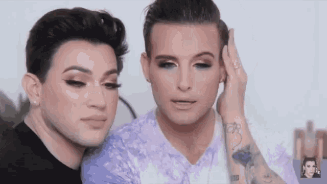 manny-mua-makeup.gif