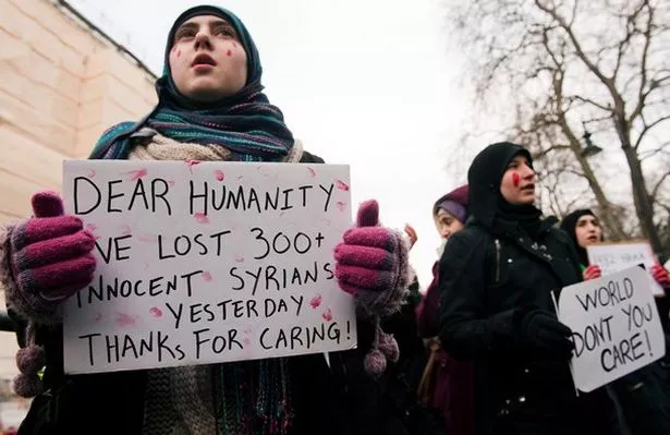 syria-protest-pic-getty-138548610.jpg