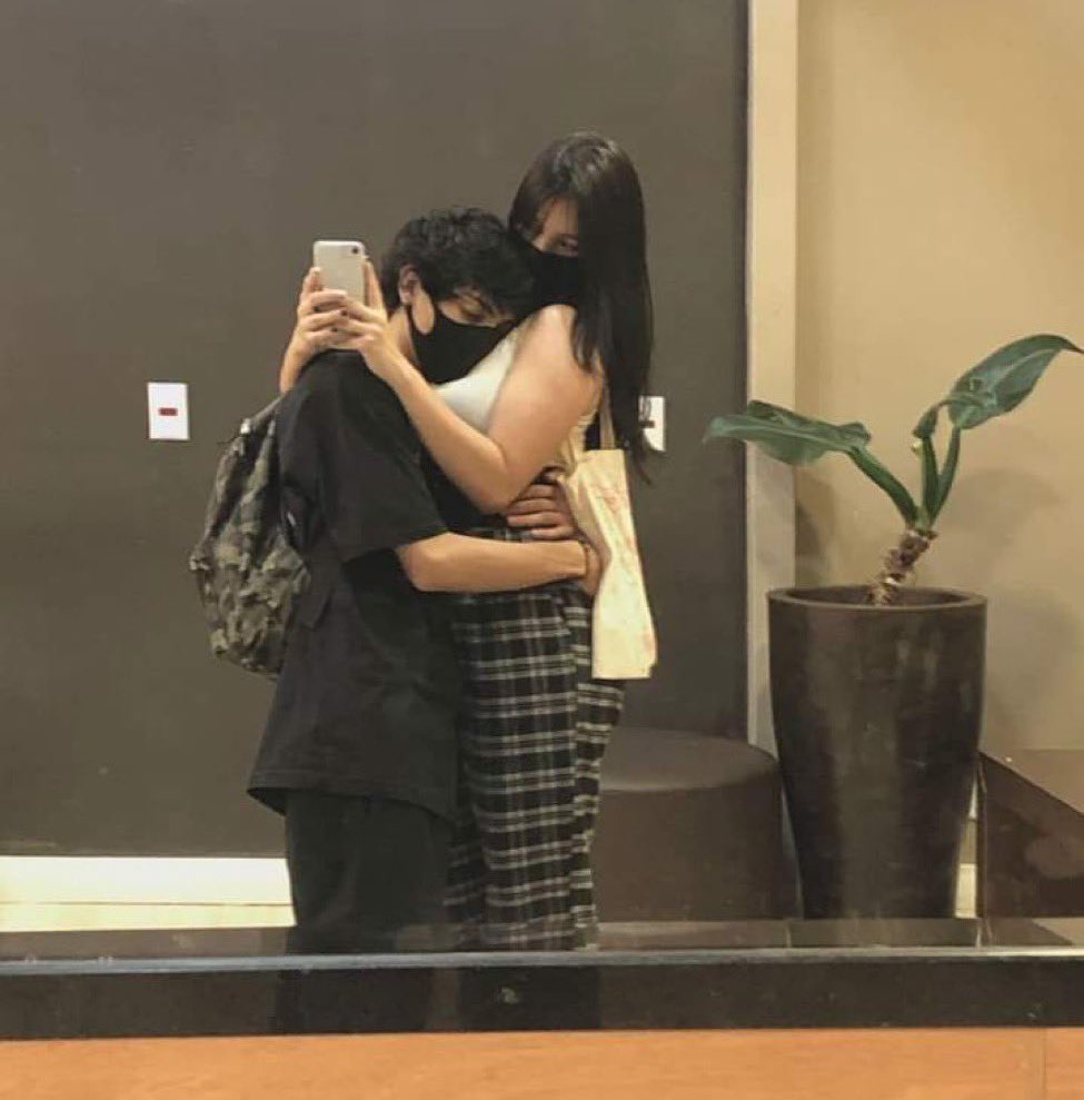 Ashish Singh on Twitter: Short boyfriend  Tall girlfriend.  https://t.co/91fCPgVufn / Twitter