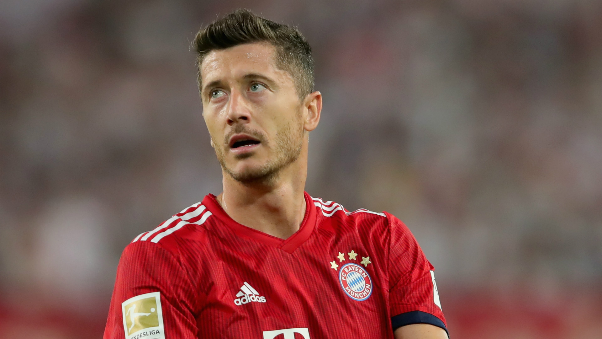 robert-lewandowski-bayern-munich-2018-19_17ee3t96wckmq1rs7xzc3itmiy.jpg