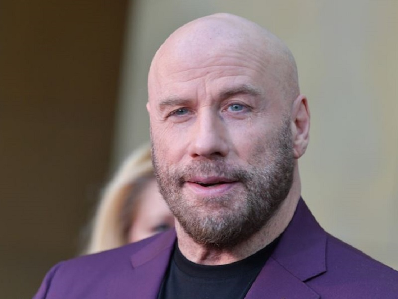 travolta.jpg