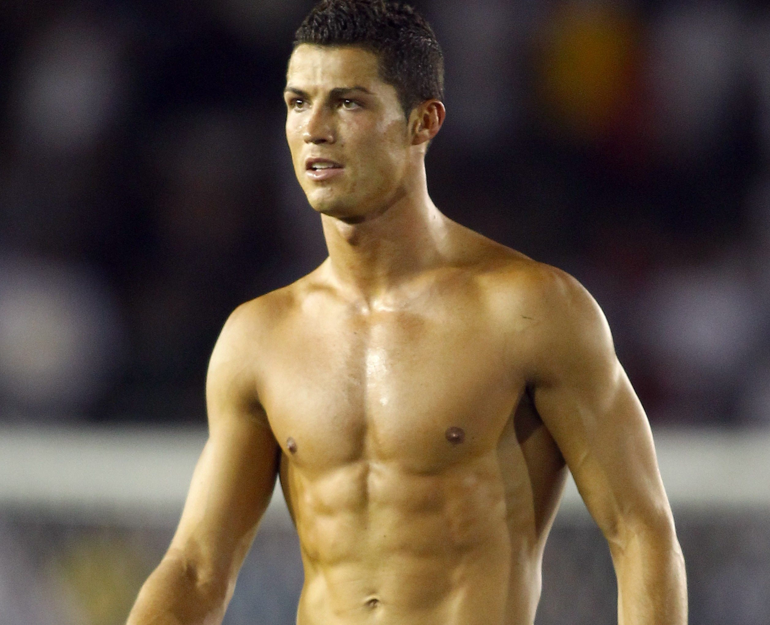 Cristiano-Ronaldo-shirtless-body-wallpaper.jpg