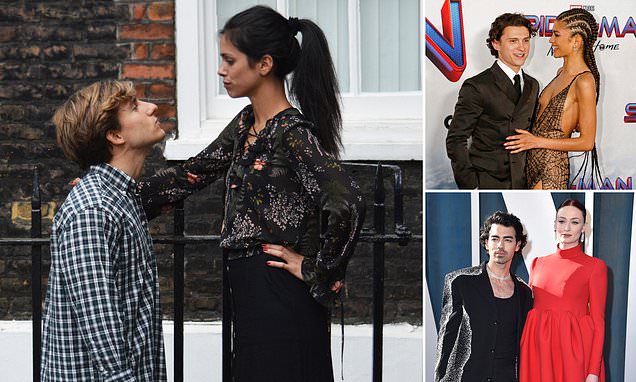 www.dailymail.co.uk