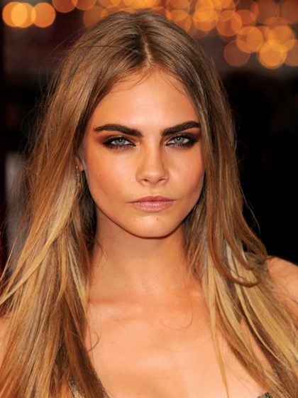 2012_-_Cara_Delevingne_550x.jpg