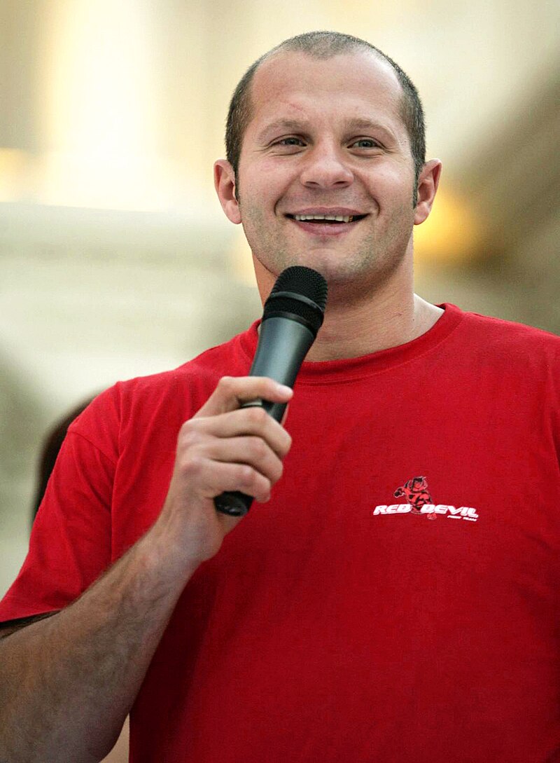 800px-Fedor_Emelianenko_2006.jpg