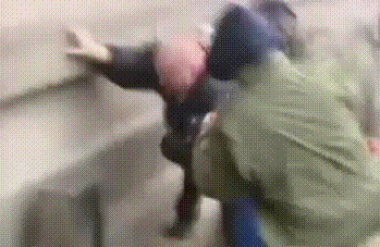 tumblr_ni74uaDHr71tsf68ao1_400.gif