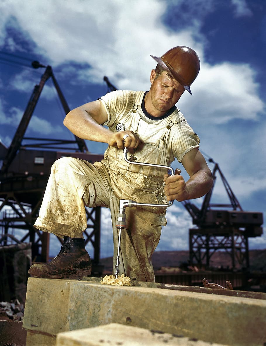 zimmermann-workers-drill-drilling.jpg