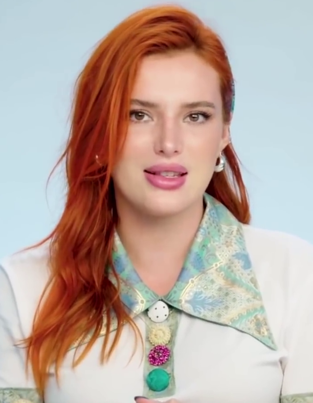 640px-Bella_Thorne_2021.png