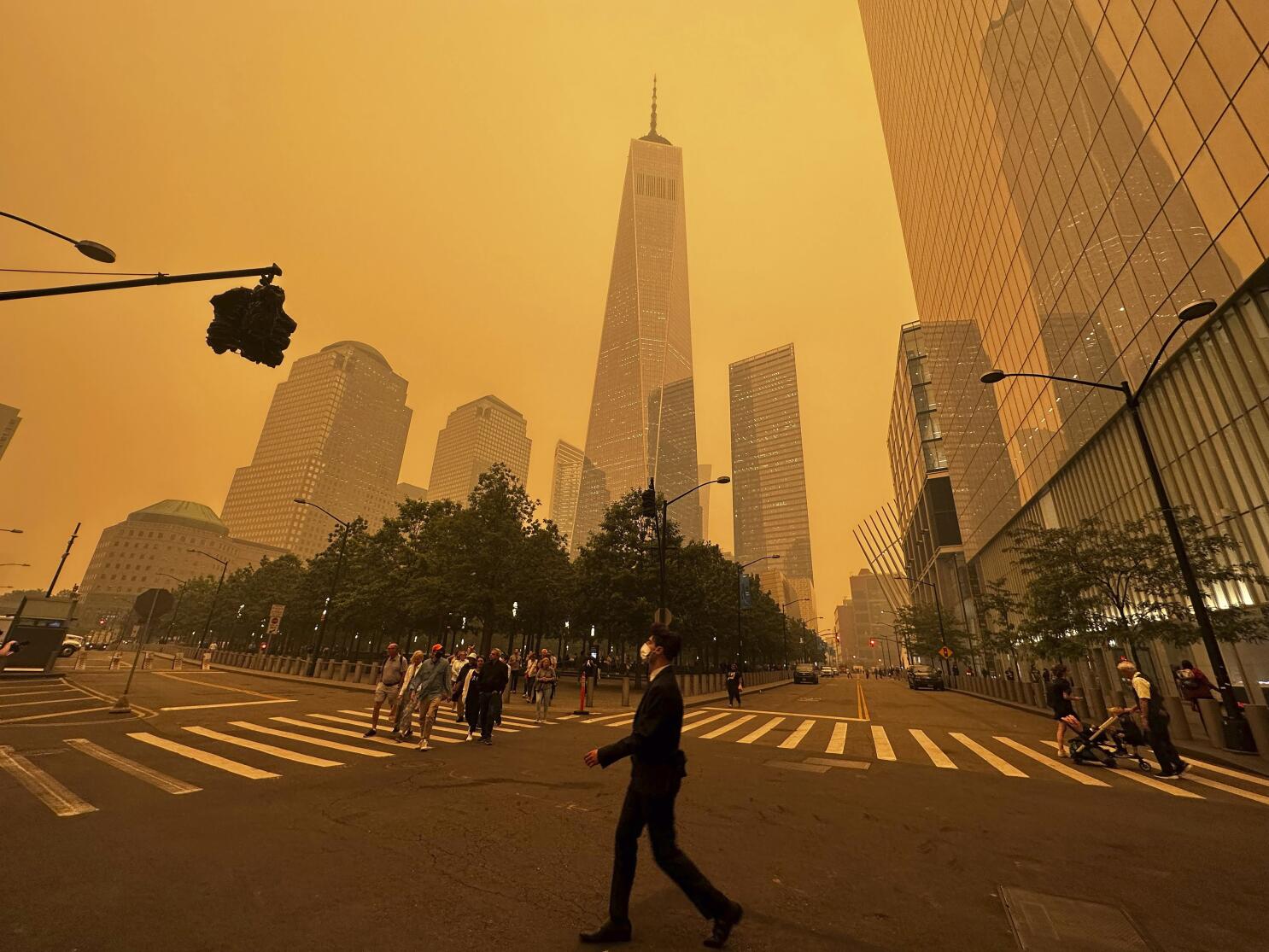 Editorial: Orange skies in NYC? It's our smoke-filled, climate-fueled  future - Los Angeles Times