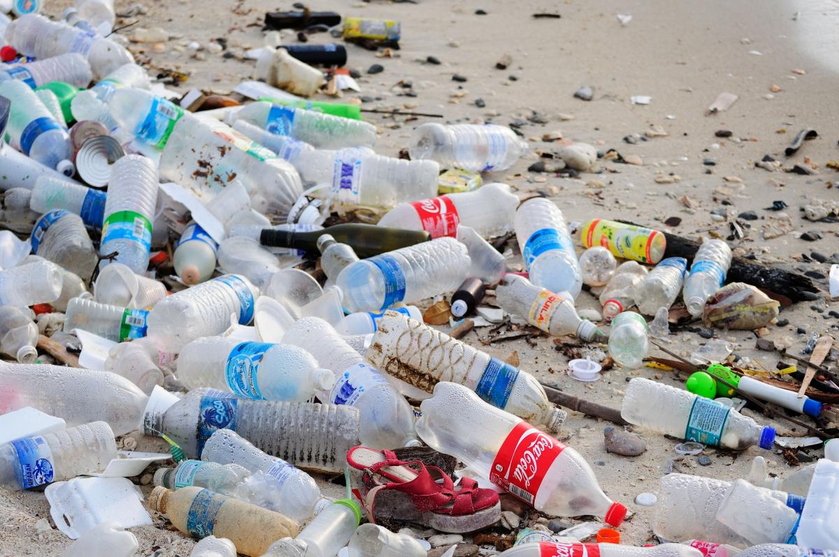 plastic-in-ocean.jpg