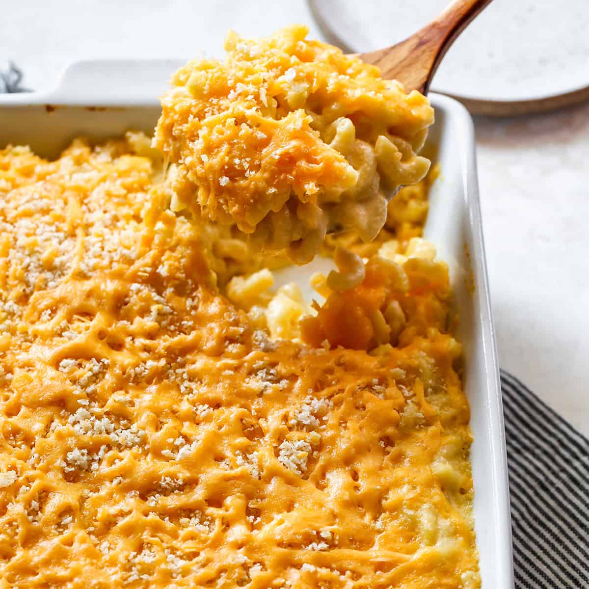 easy-baked-mac-and-cheese-recipe-1.jpg