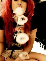 f31f93e047b700c9ed3af74efb6d580c--stoner-girl-smoke-weed.jpg