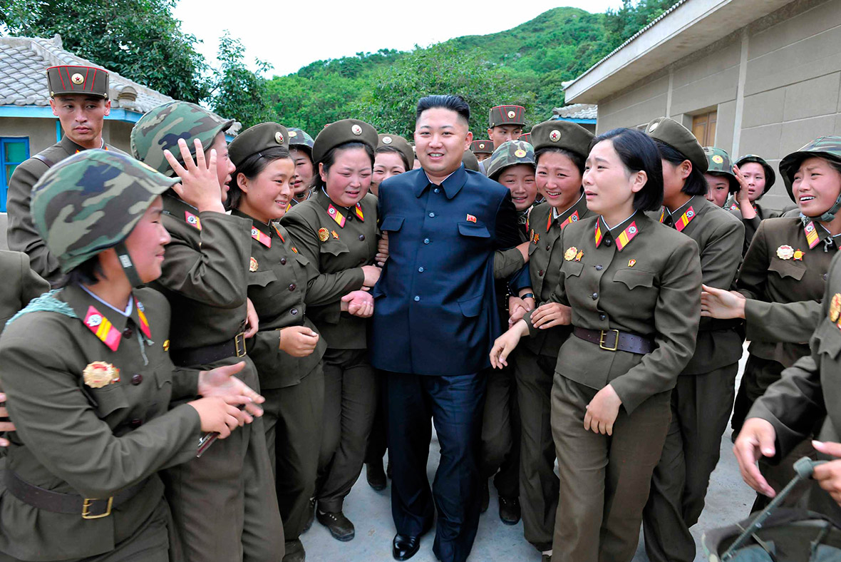 kim-jong-un-women.jpg