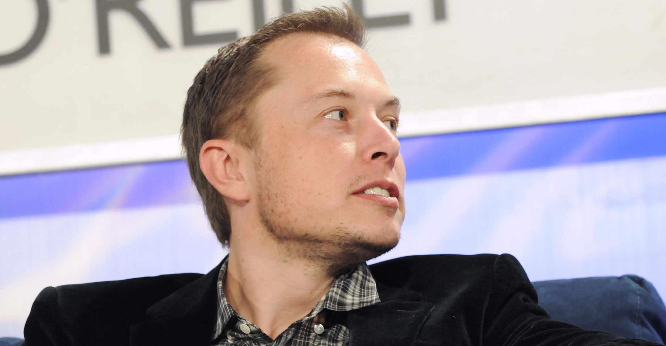 elon-musk-2156-1120.jpg