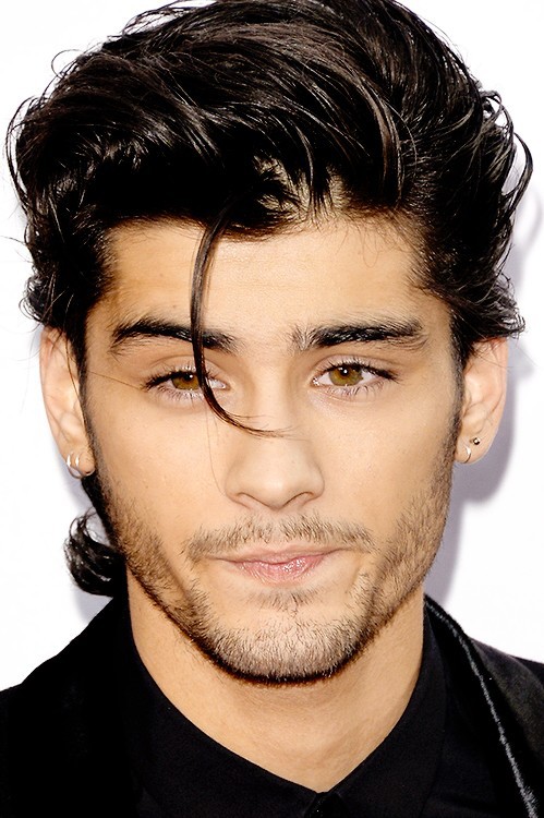 -AMAs-2014-zayn-malik-37822026-499-750.jpg