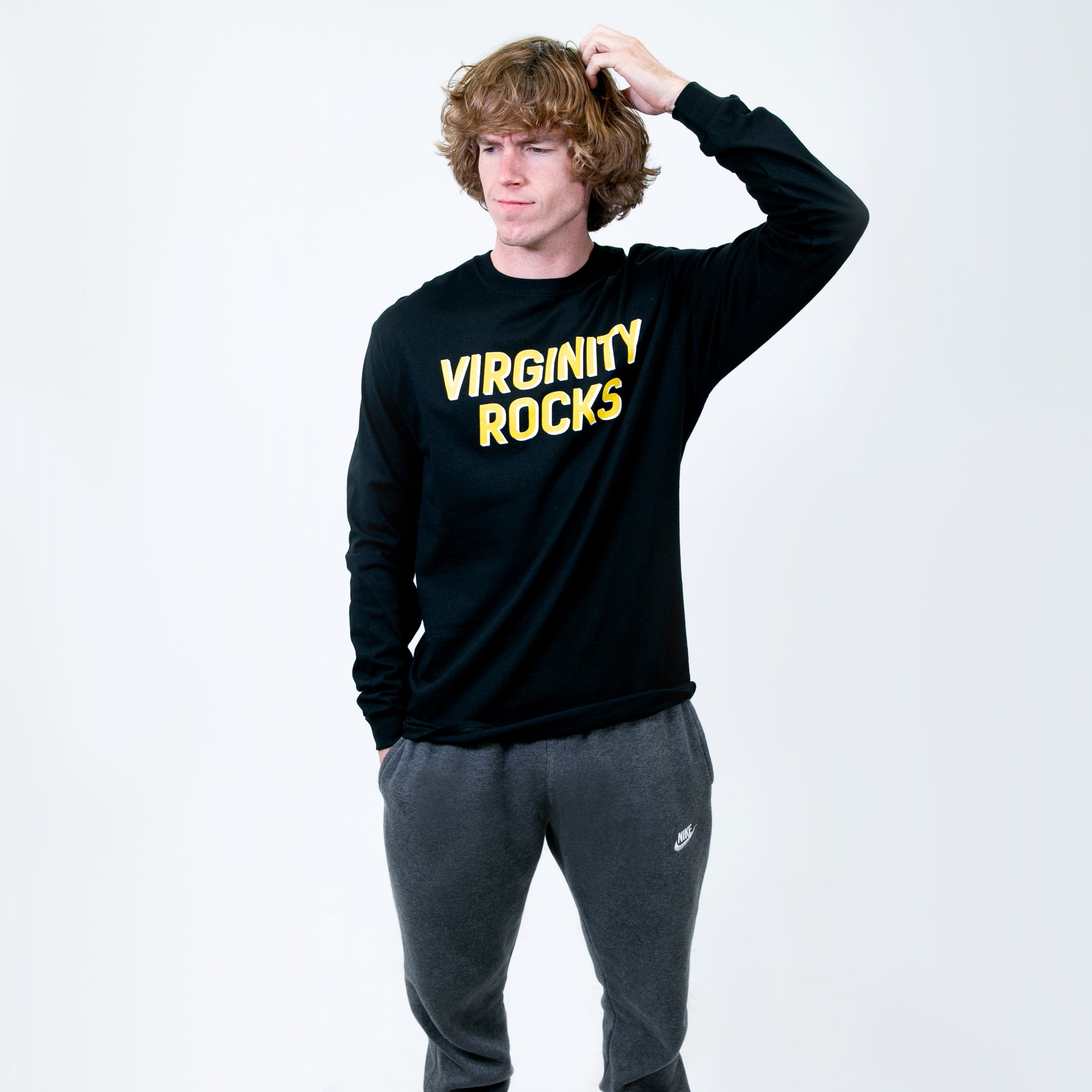 VRBlackLongsleeve_2400x.jpg