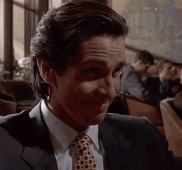 american-psycho-patrick-bateman-laughing-171bnd4sg9drvzyn.gif