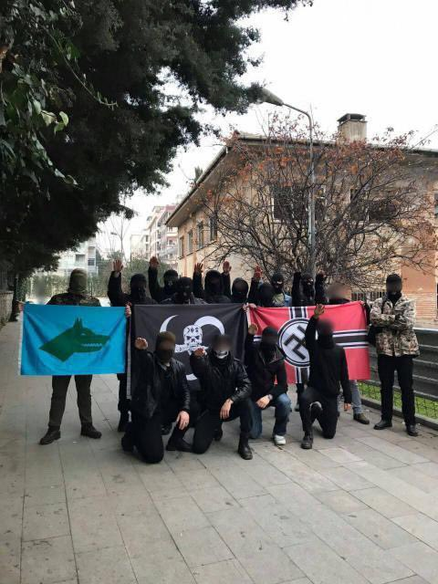 2f1va2uk57g81.png