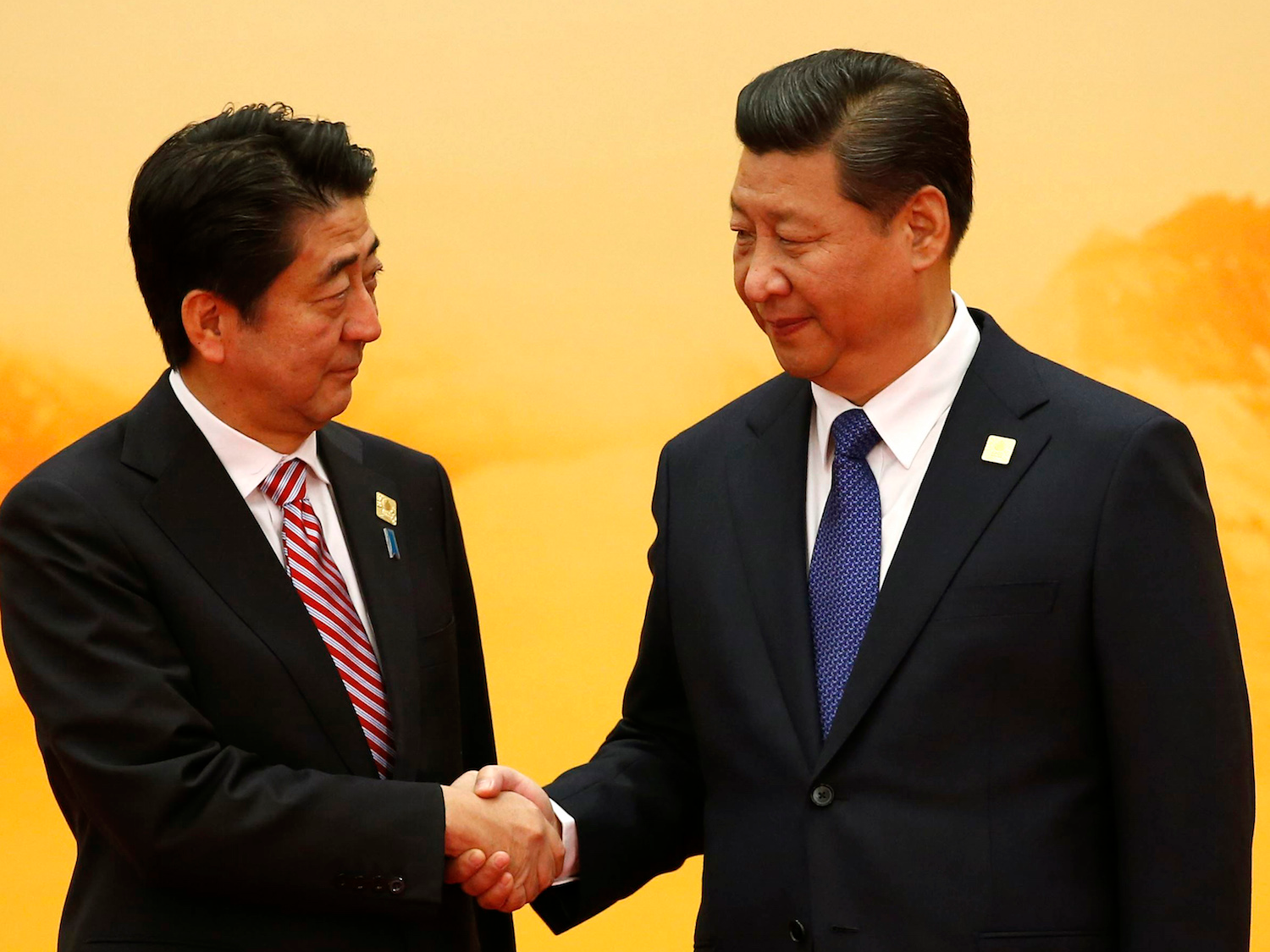 japanjapaneseprimeministershinzoabechinachinesepresidentxijinping.jpg