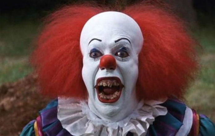 Stephen-King-IT-696x442.jpg