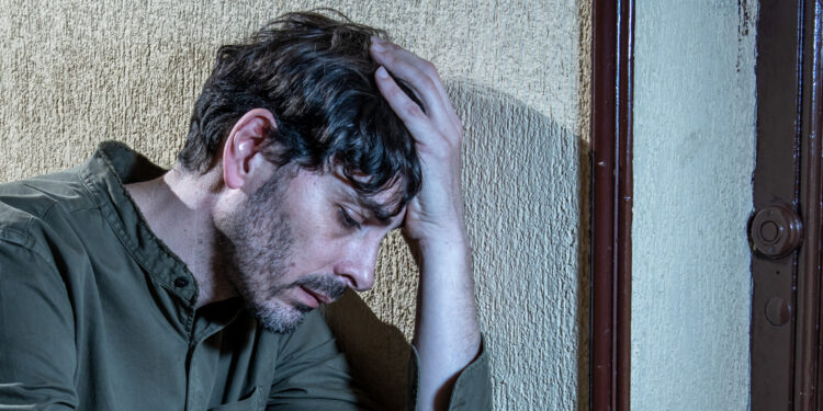 sad-depressed-lonely-man-750x375.jpg