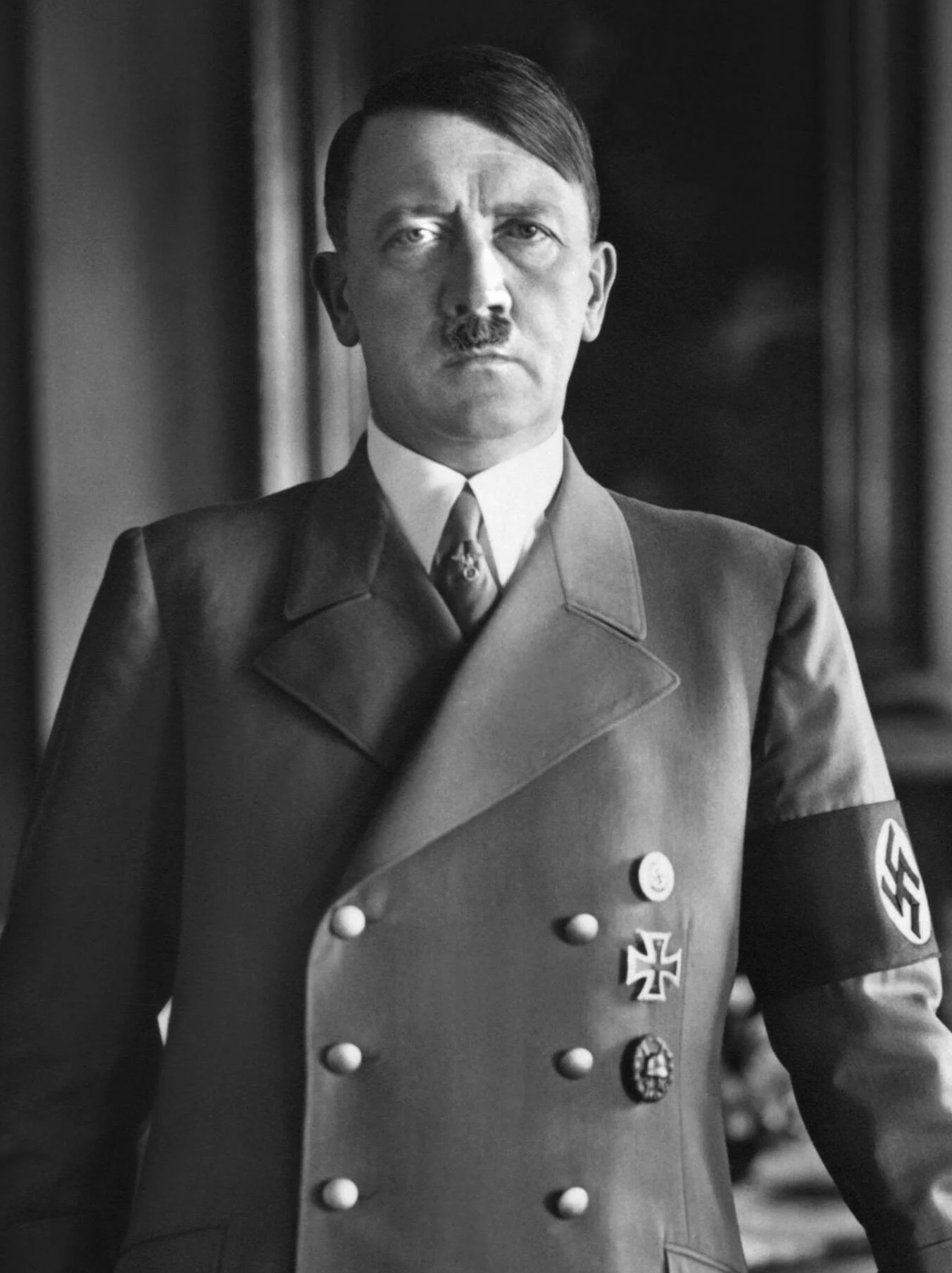Adolf Hitler - Wikipedia