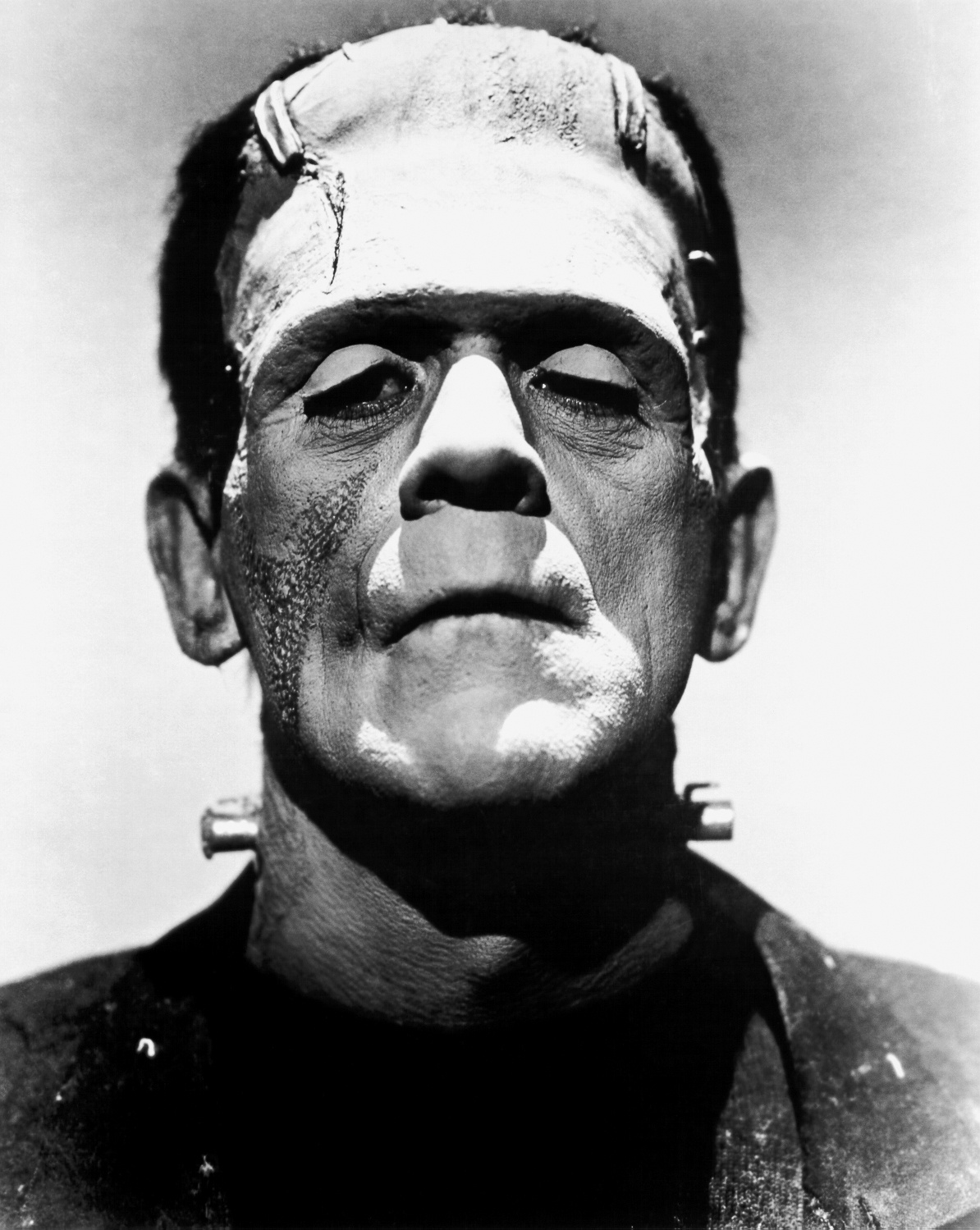 Frankenstein%27s_monster_%28Boris_Karloff%29.jpg