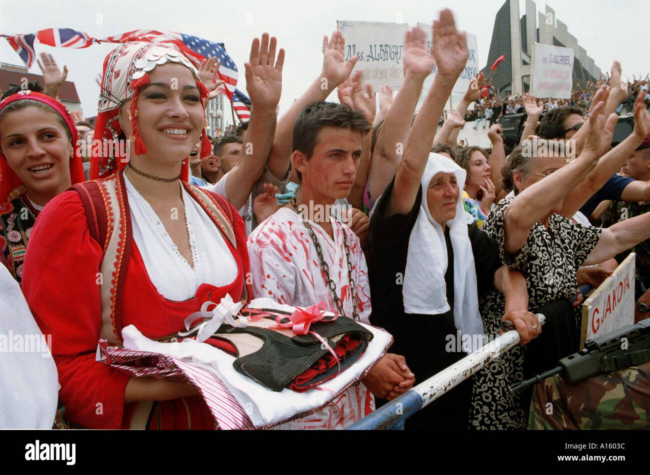 ethnic-albanians-greet-madeleine-albright-before-she-gives-a-speech-A1603C.jpg