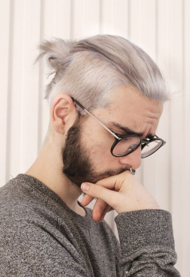 silver/white hair. top layer only maybe? | Hipster hairstyles, Undercut  hairstyles, Hairstyle